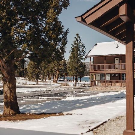 Vintage Lakeside Inn Big Bear Lake Ngoại thất bức ảnh