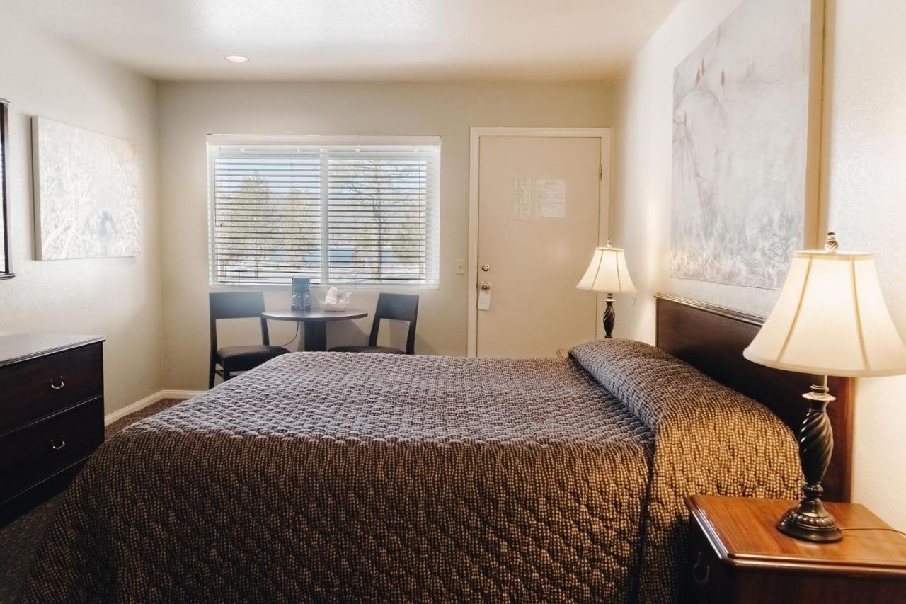 Vintage Lakeside Inn Big Bear Lake Ngoại thất bức ảnh