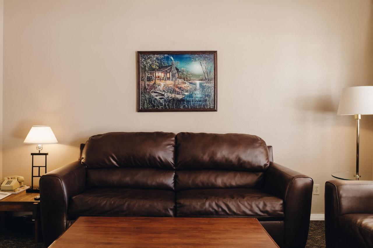 Vintage Lakeside Inn Big Bear Lake Ngoại thất bức ảnh